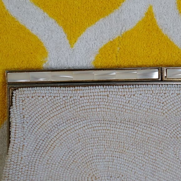 VINTAGE Beaded Clutch - Picture 3 of 12